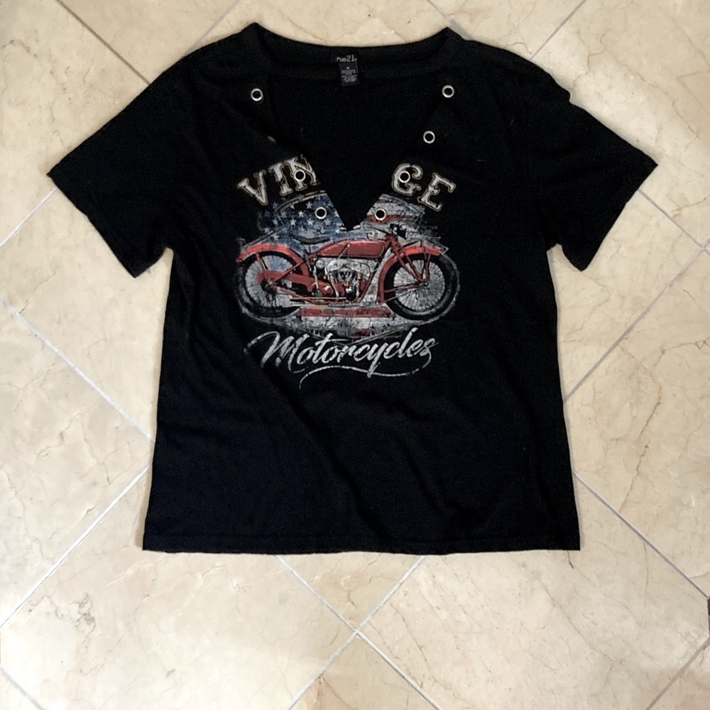 Rue 21 Vintage Black T Shirt